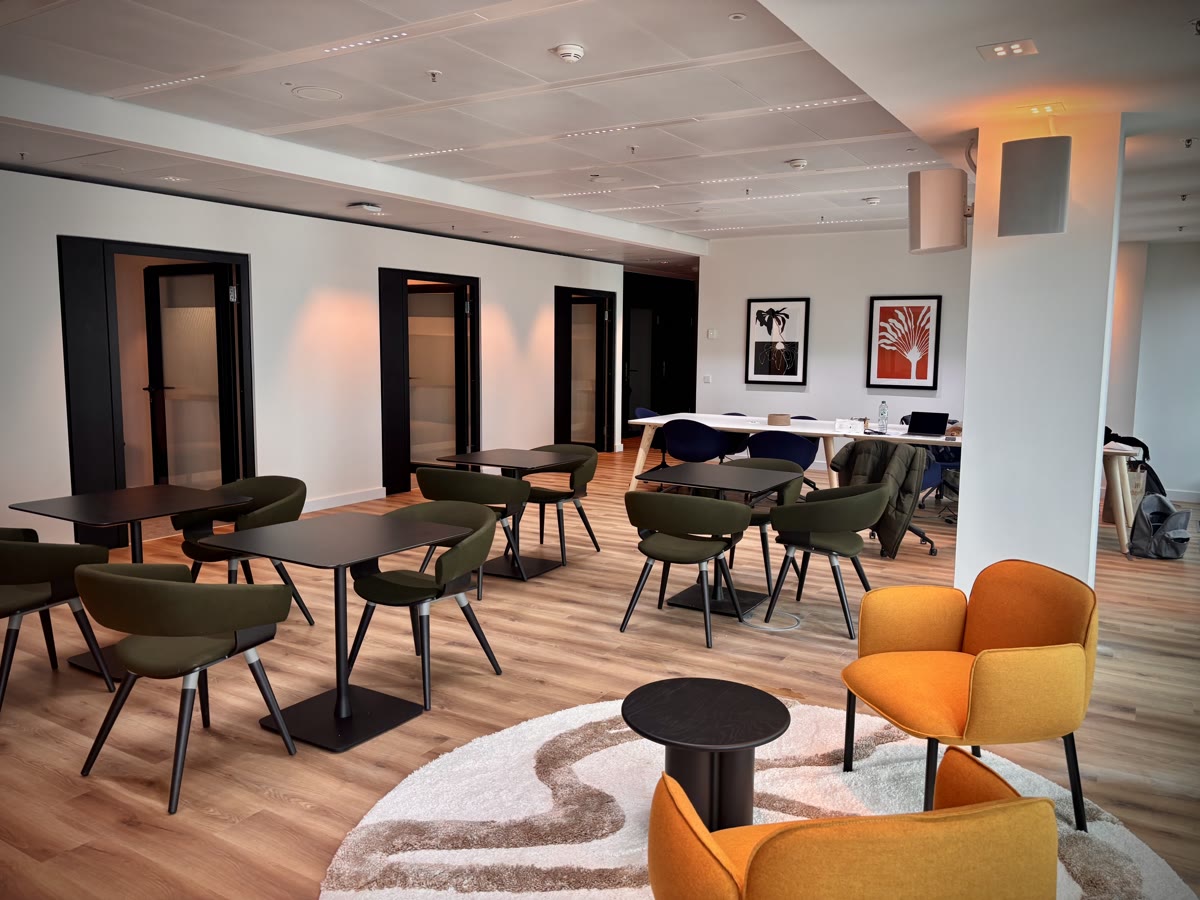 Loungebereich Industrious Office