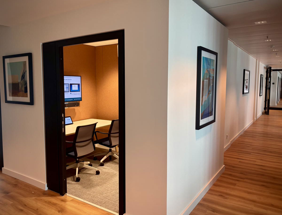 Telefonbox Industrious Office